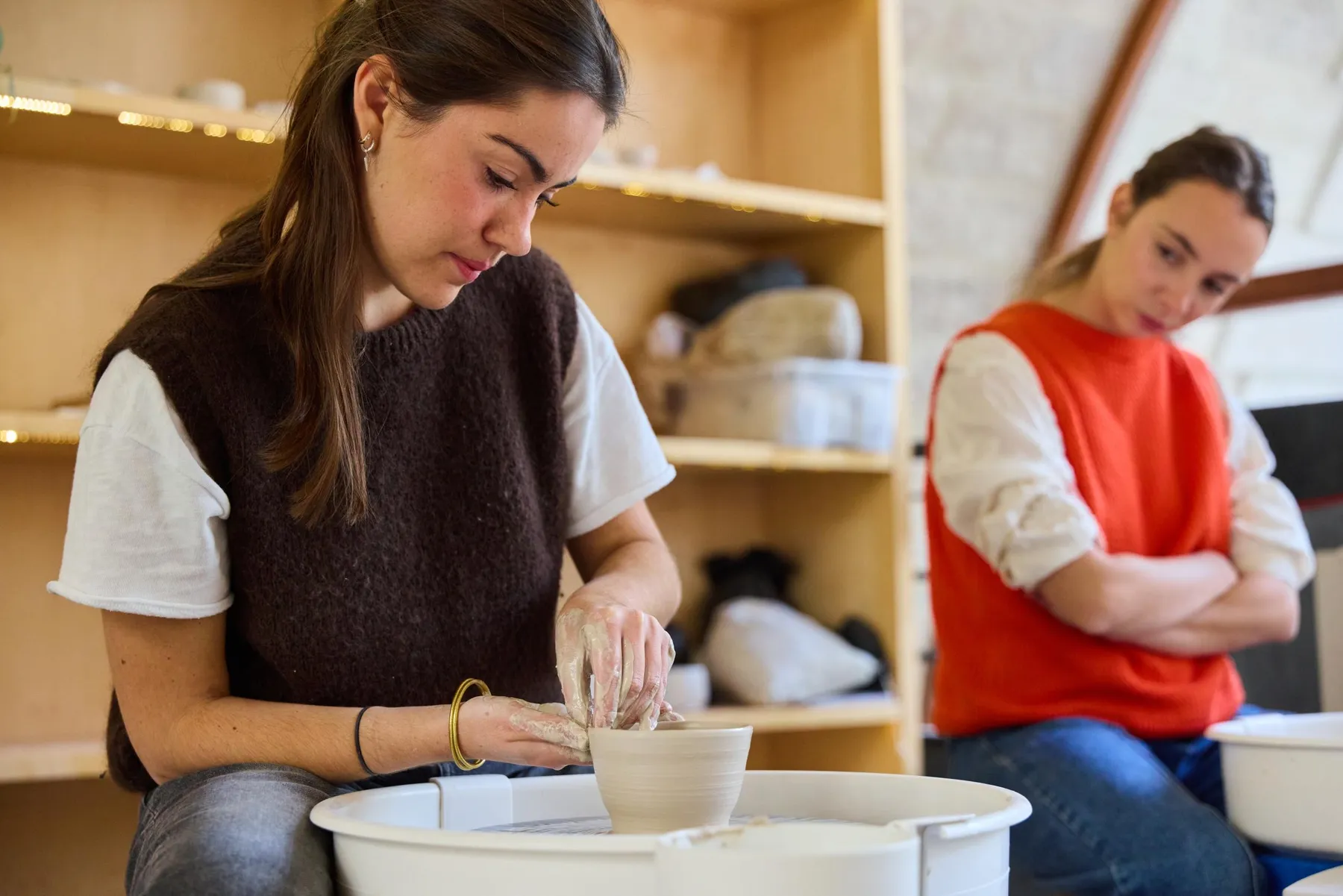 Initiez-vous au tour de potier avec Carla - Image n°4 - Wecandoo