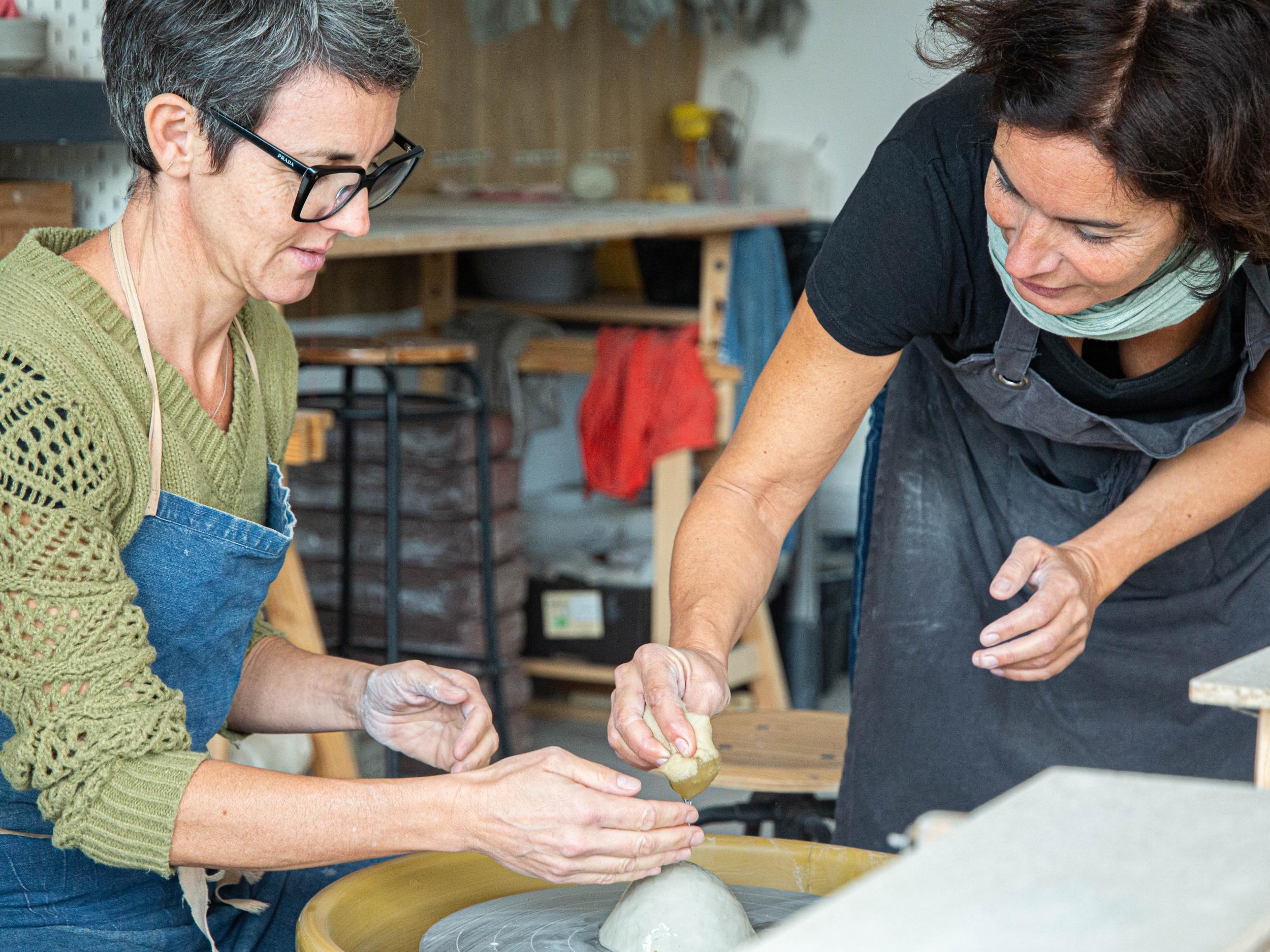 Initiez-vous au tour avec Hélène et Marie - Image n°7 - Wecandoo