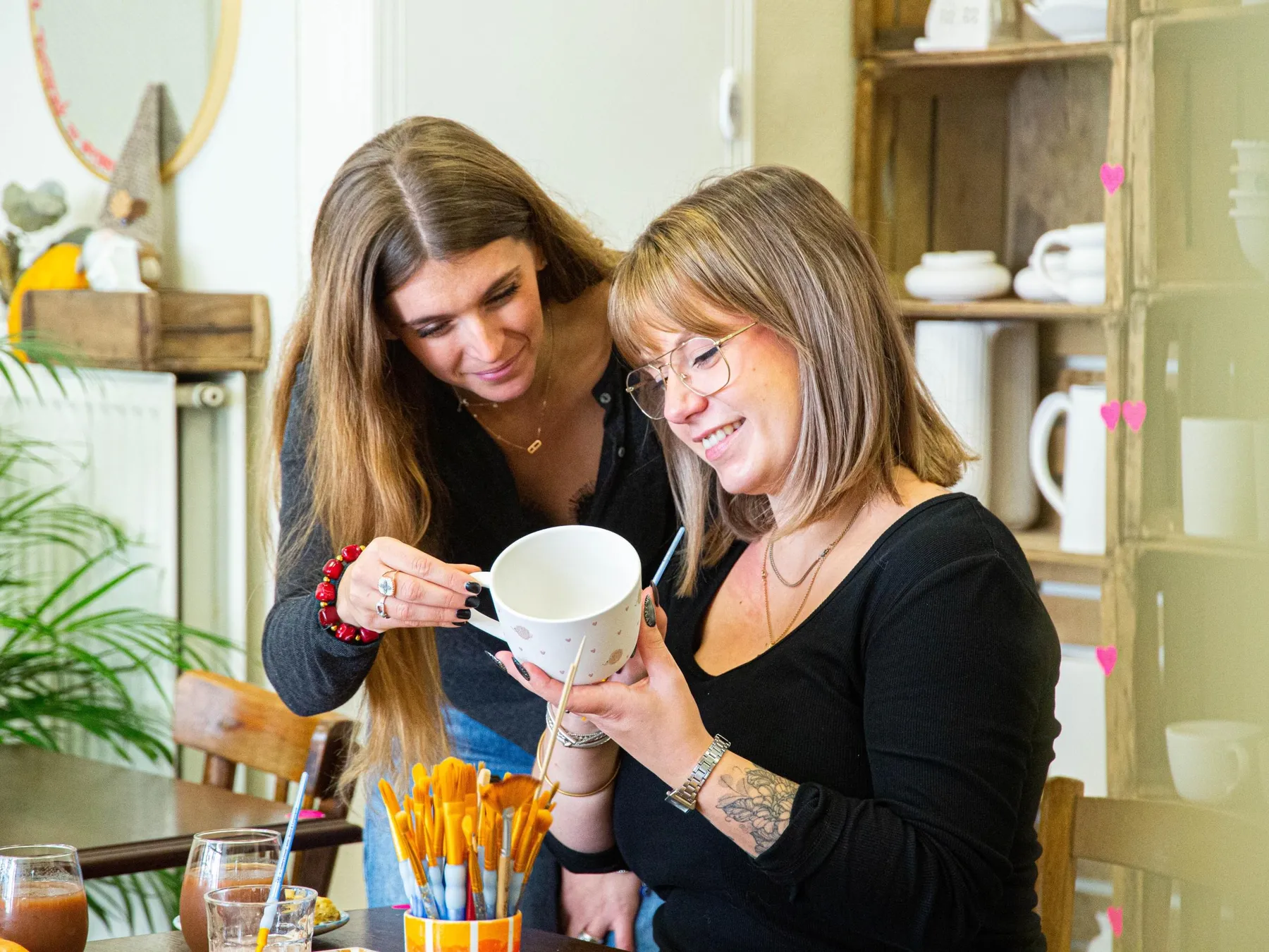 Décorez votre pièce en céramique au choix avec Laure - Image n°4 - Wecandoo