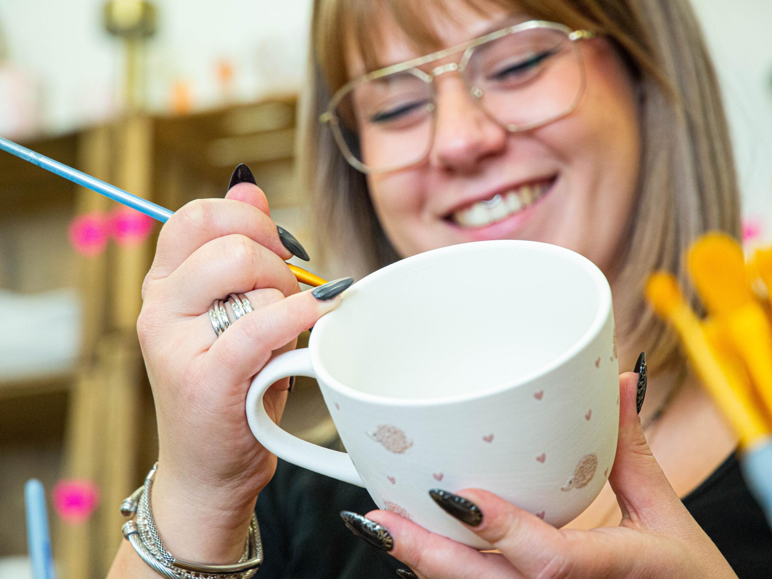 Décorez votre pièce en céramique au choix avec Laure - Image n°9 - Wecandoo