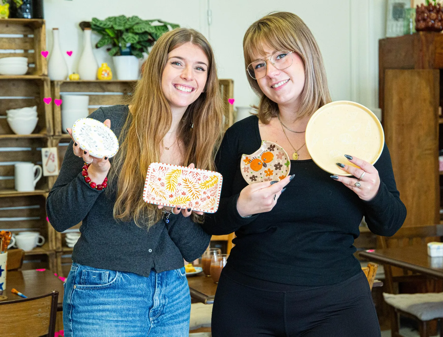 Décorez votre pièce en céramique autour d'un goûter avec Laure - Image n°3 - Wecandoo