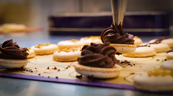 Réalisez vos macarons avec Nolwenn - Afbeelding nr. 2 - Wecandoo