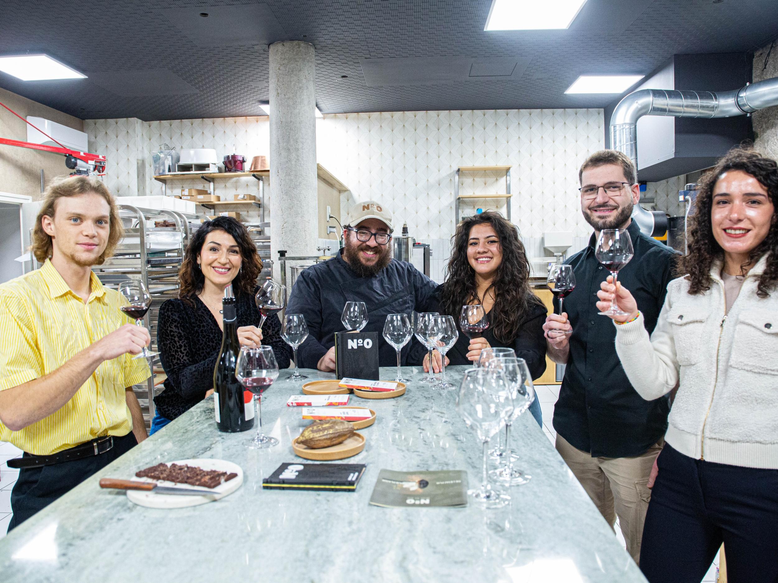 Éveillez vos 5 sens autour de 4 vins d’exception avec Aurélie - Image n°9 - Wecandoo