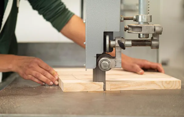 Fabriquez votre table basse d'inspiration japonaise sur une journée avec Elodie - Image n°4 - Wecandoo