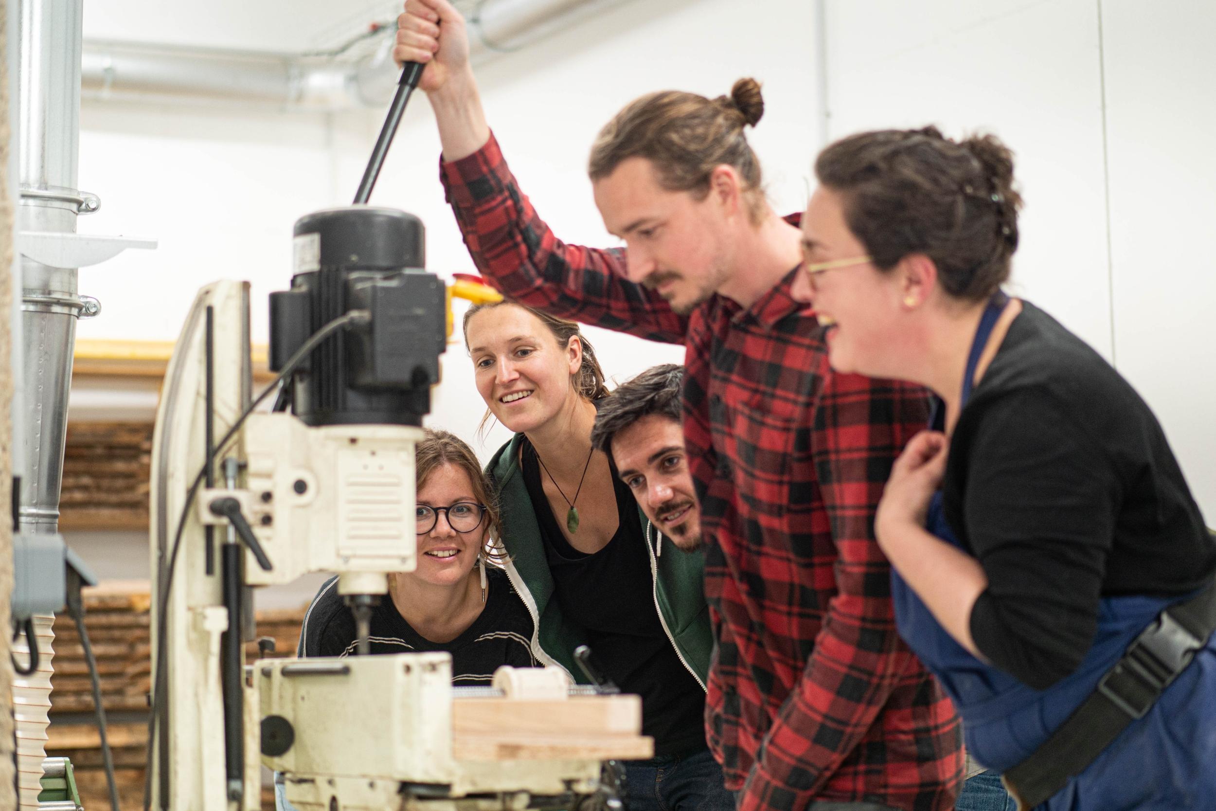 Fabriquez votre lampe de chevet en duo avec votre enfant avec Elodie - Image n°8 - Wecandoo