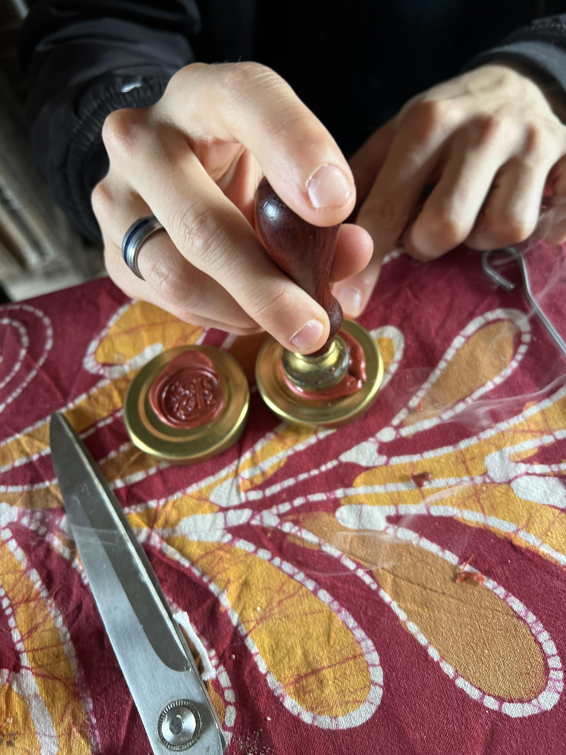 Créez vos cosmétiques à la cire d'abeille - Image n°10 - Wecandoo