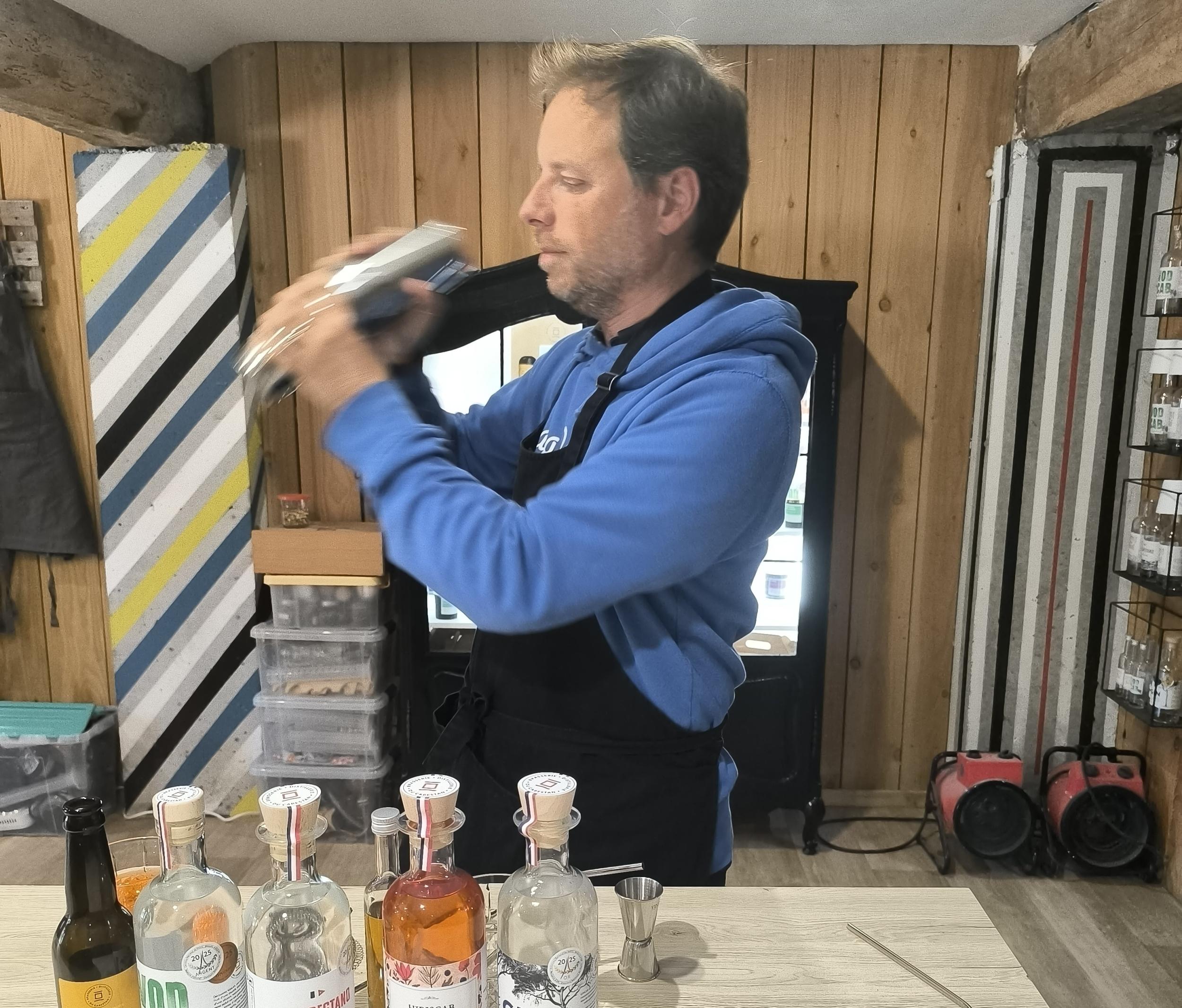 Initiez-vous à la mixologie avec Charles - Image n°5 - Wecandoo