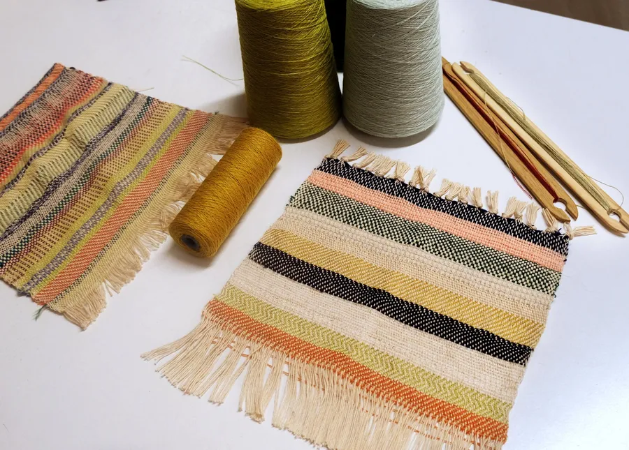 Initiez-vous à l’art du tissage sur métier avec Coline - Image n°1 - Wecandoo