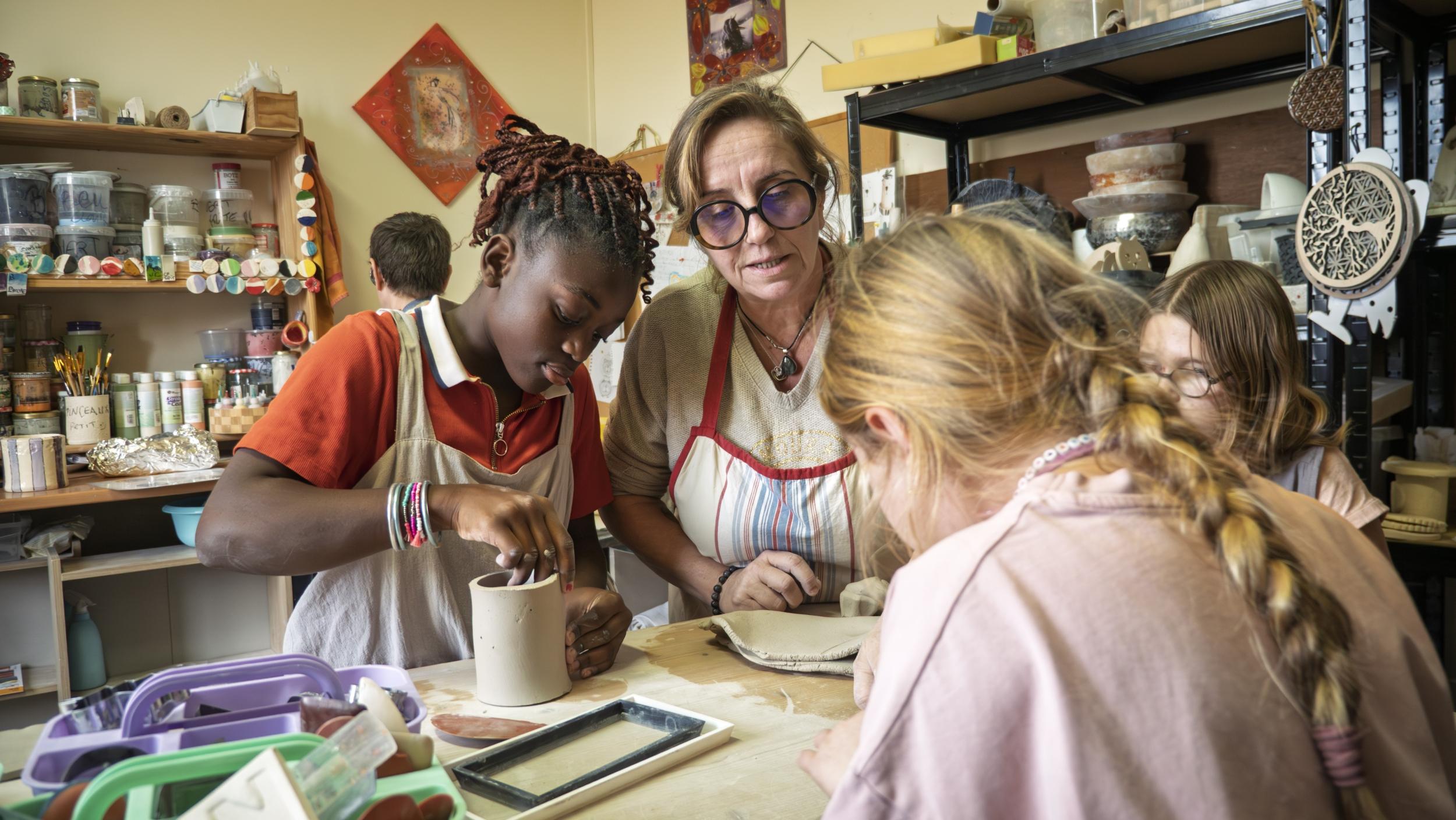 Modèle ta première céramique avec Sabine - Image n°3 - Wecandoo