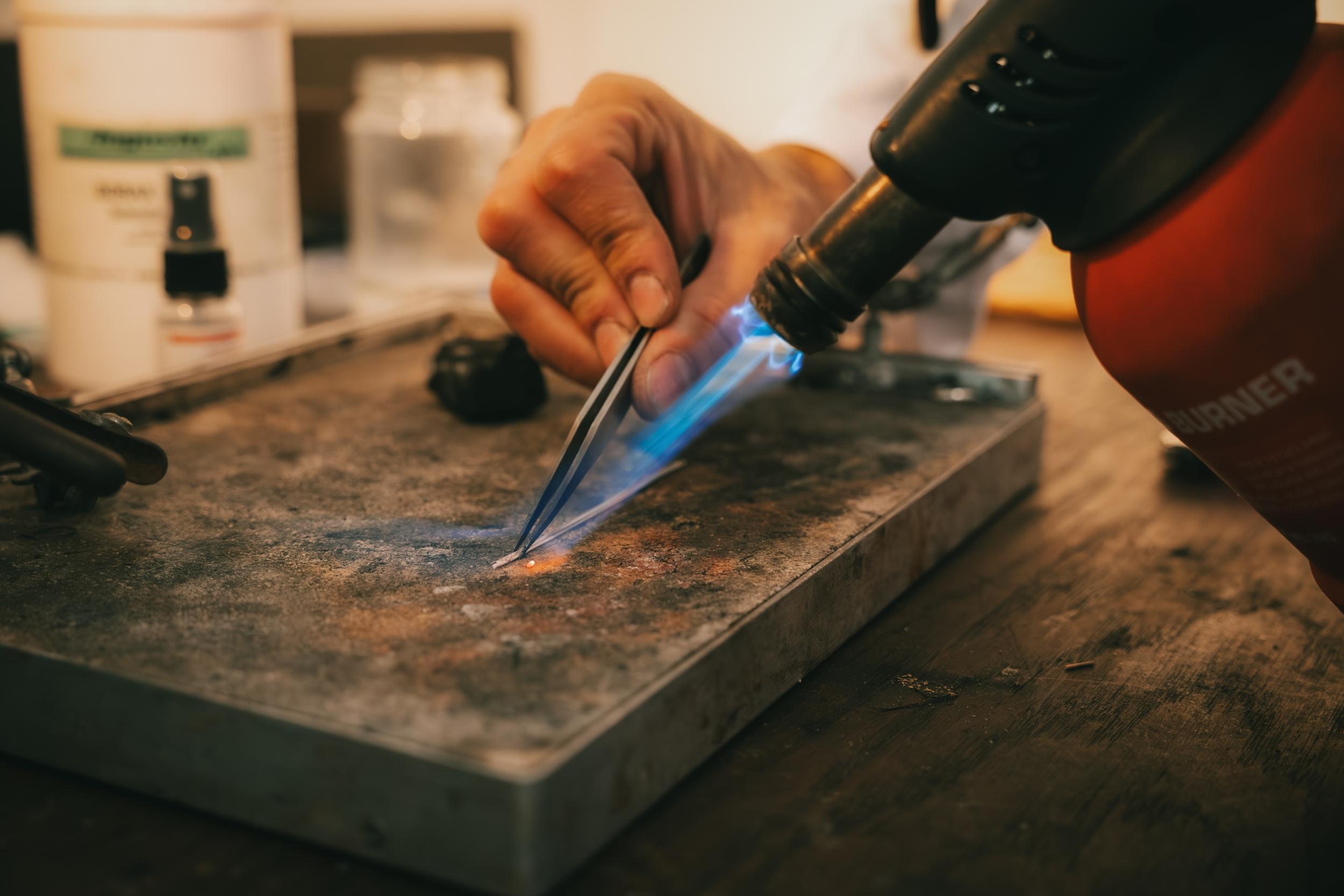 Réalisez votre bracelet jonc en argent avec Lansana - Image n°5 - Wecandoo