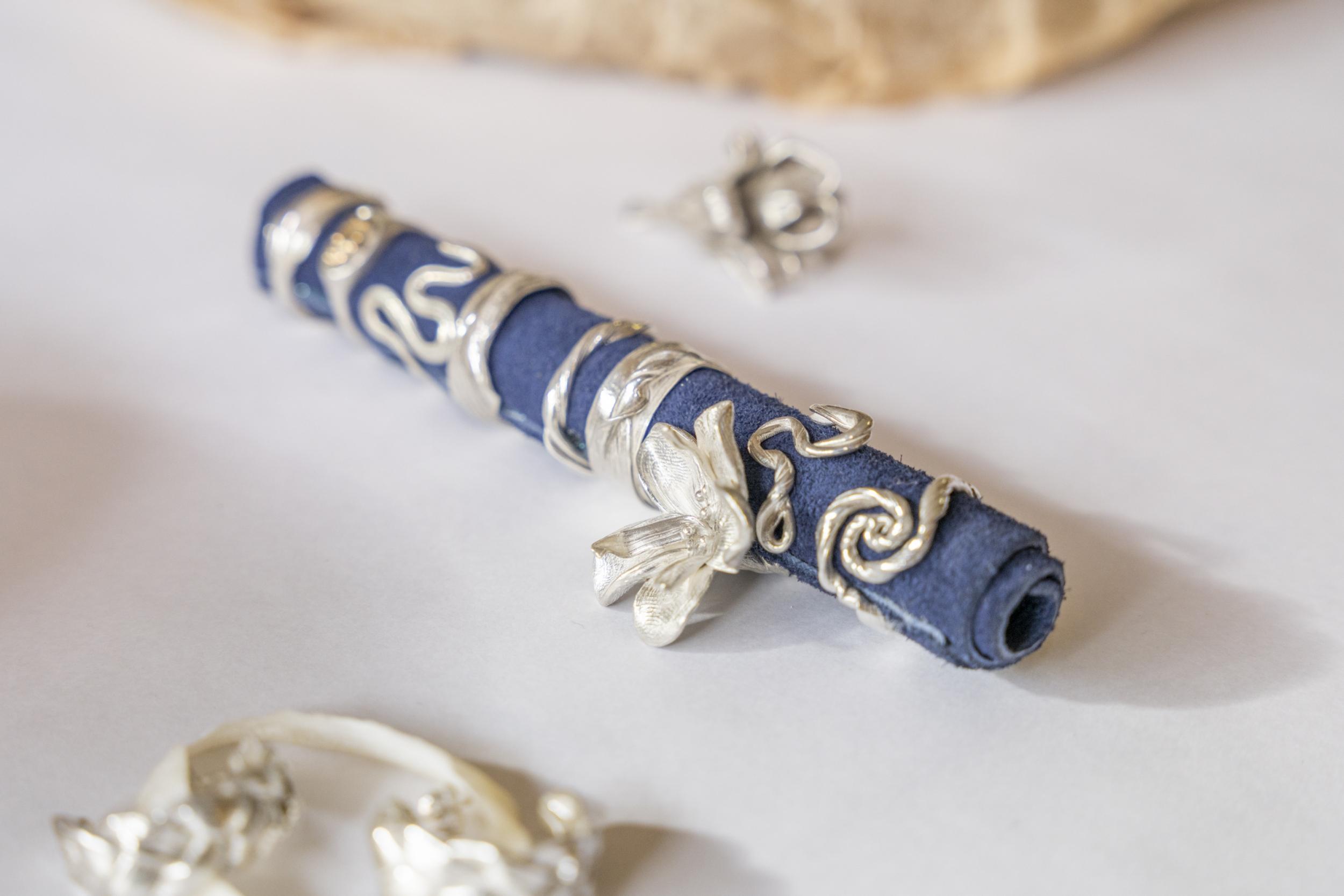 Créez votre bijou en Mitsuro Hikime avec Lila - Image n°1 - Wecandoo