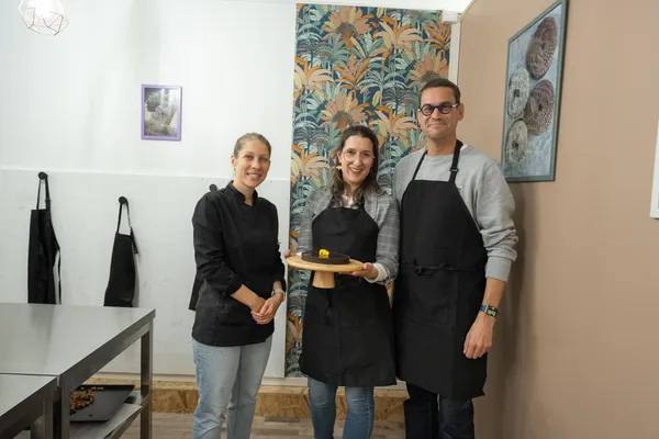 Réalisez votre gâteau praliné au chocolat avec Delphine - Image n°3 - Wecandoo