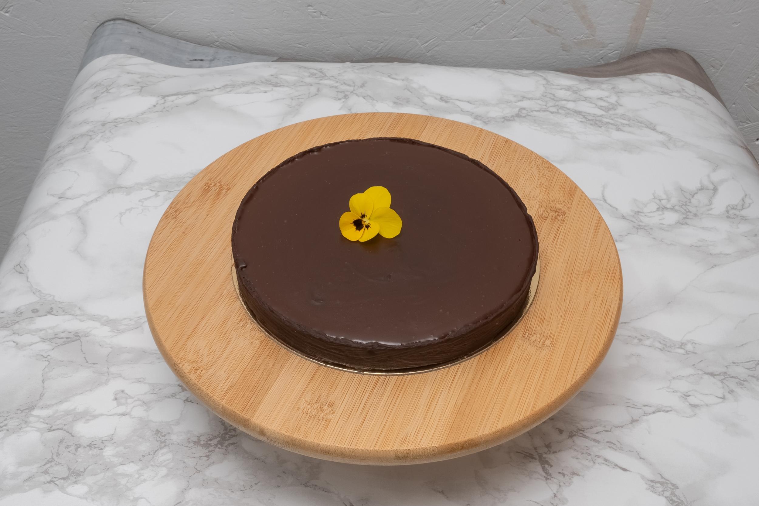 Réalisez votre gâteau praliné au chocolat avec Delphine - Image n°1 - Wecandoo