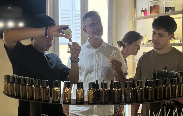 Créez votre parfum en duo en plein cœur de Grasse avec Frédéric - Image n°4 - Wecandoo