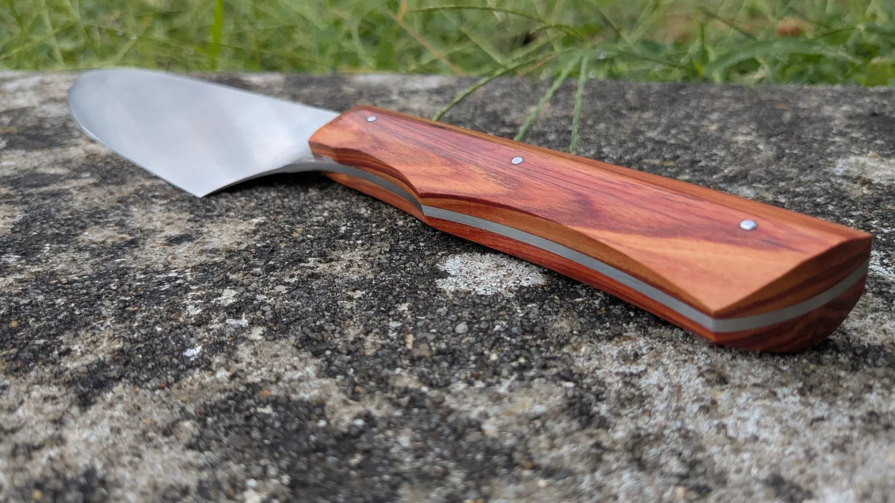 Fabriquez votre couteau japonais avec Adrien - Atelier individuel - Image n°2 - Wecandoo