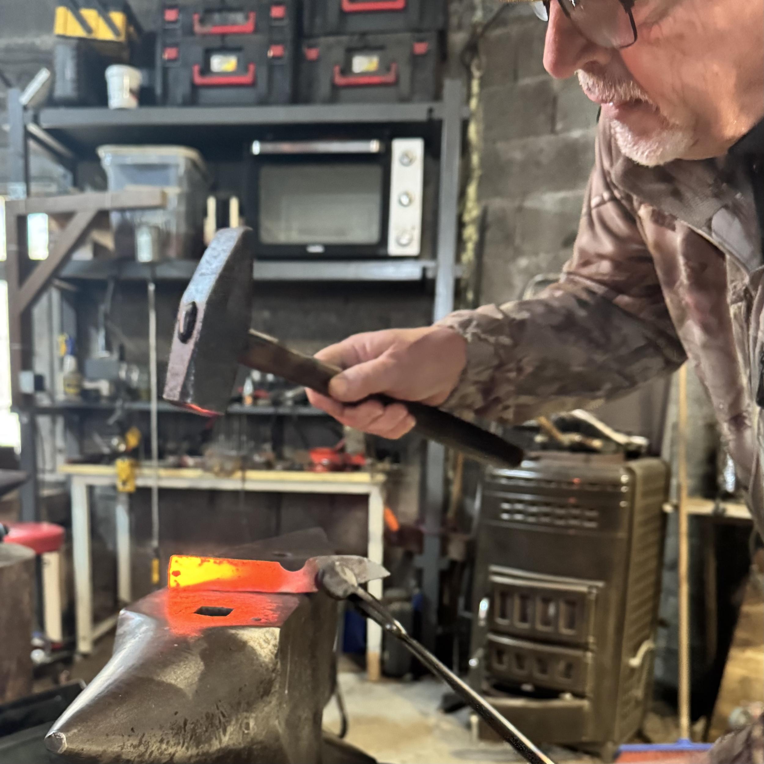 Forgez votre couteau brut de forge - Image n°1 - Wecandoo