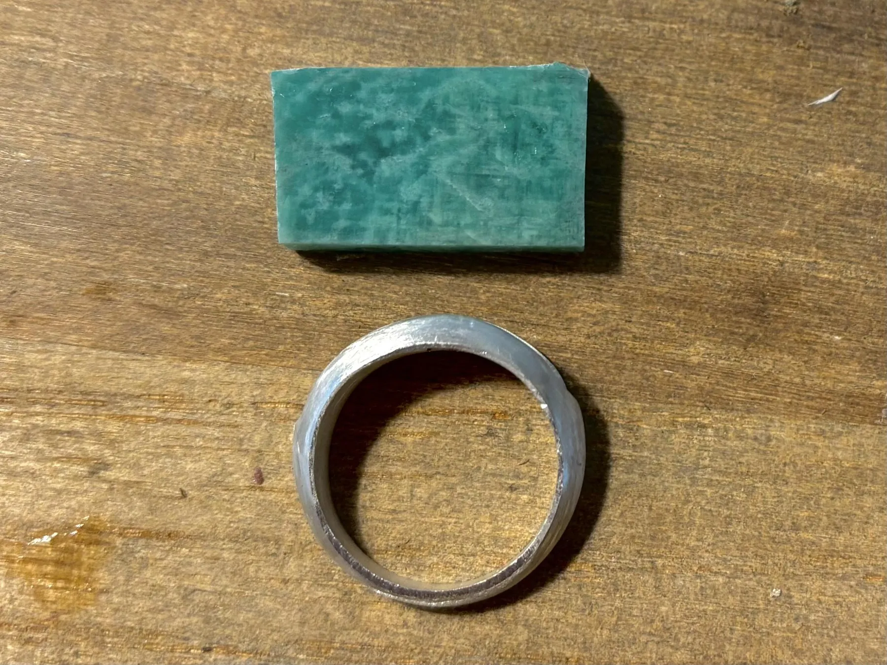 Fabriquez votre bague en argent pierre naturelle avec Alexandra - Image n°5 - Wecandoo