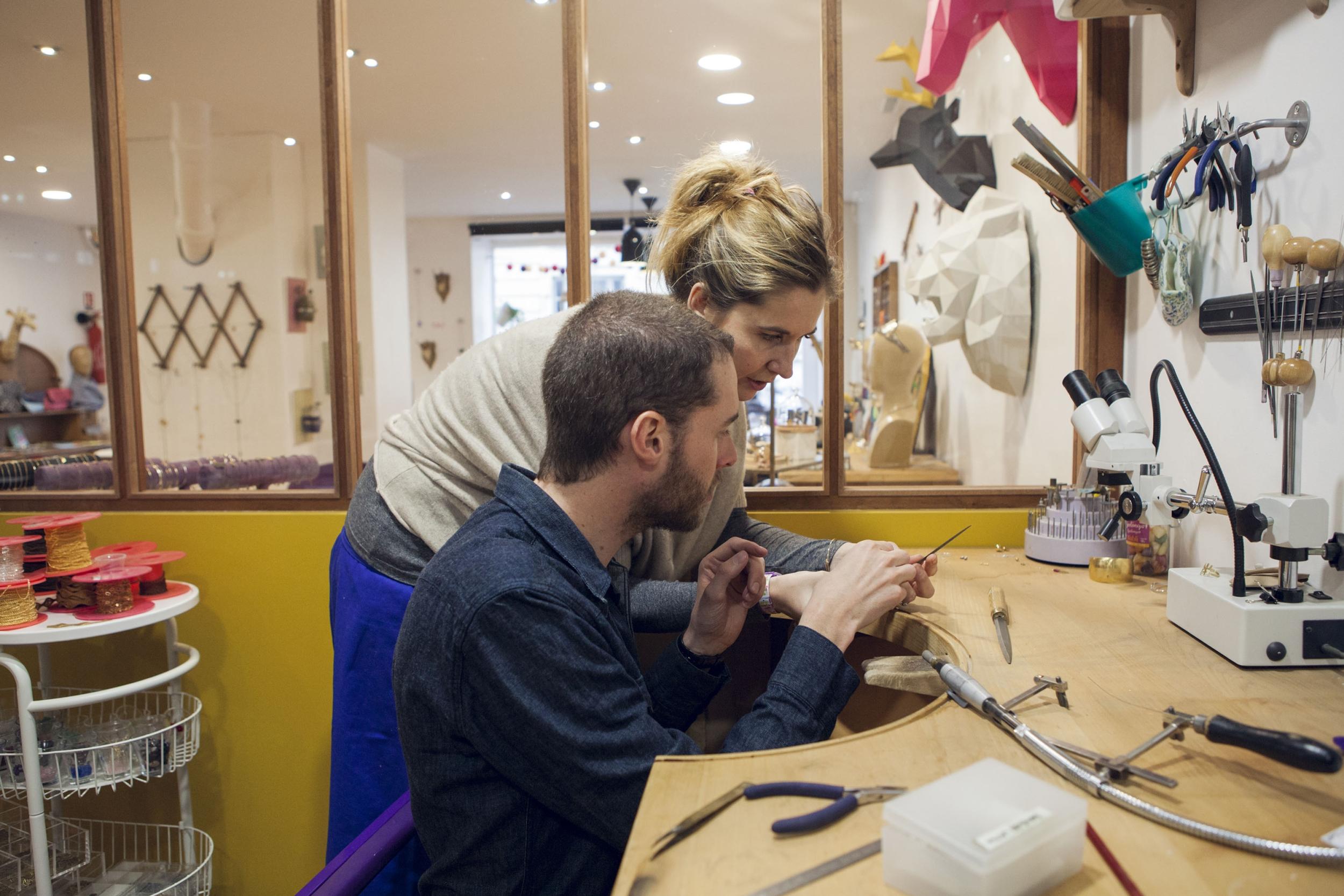 Fabriquez vos alliances en or recyclé avec Estelle - Image n°4 - Wecandoo