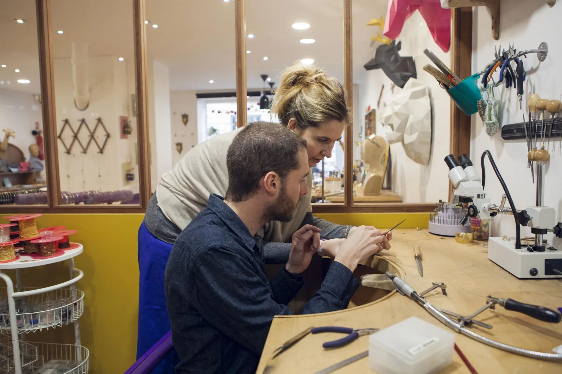 Fabriquez vos alliances en or recyclé avec Estelle - Afbeelding nr. 4 - Wecandoo