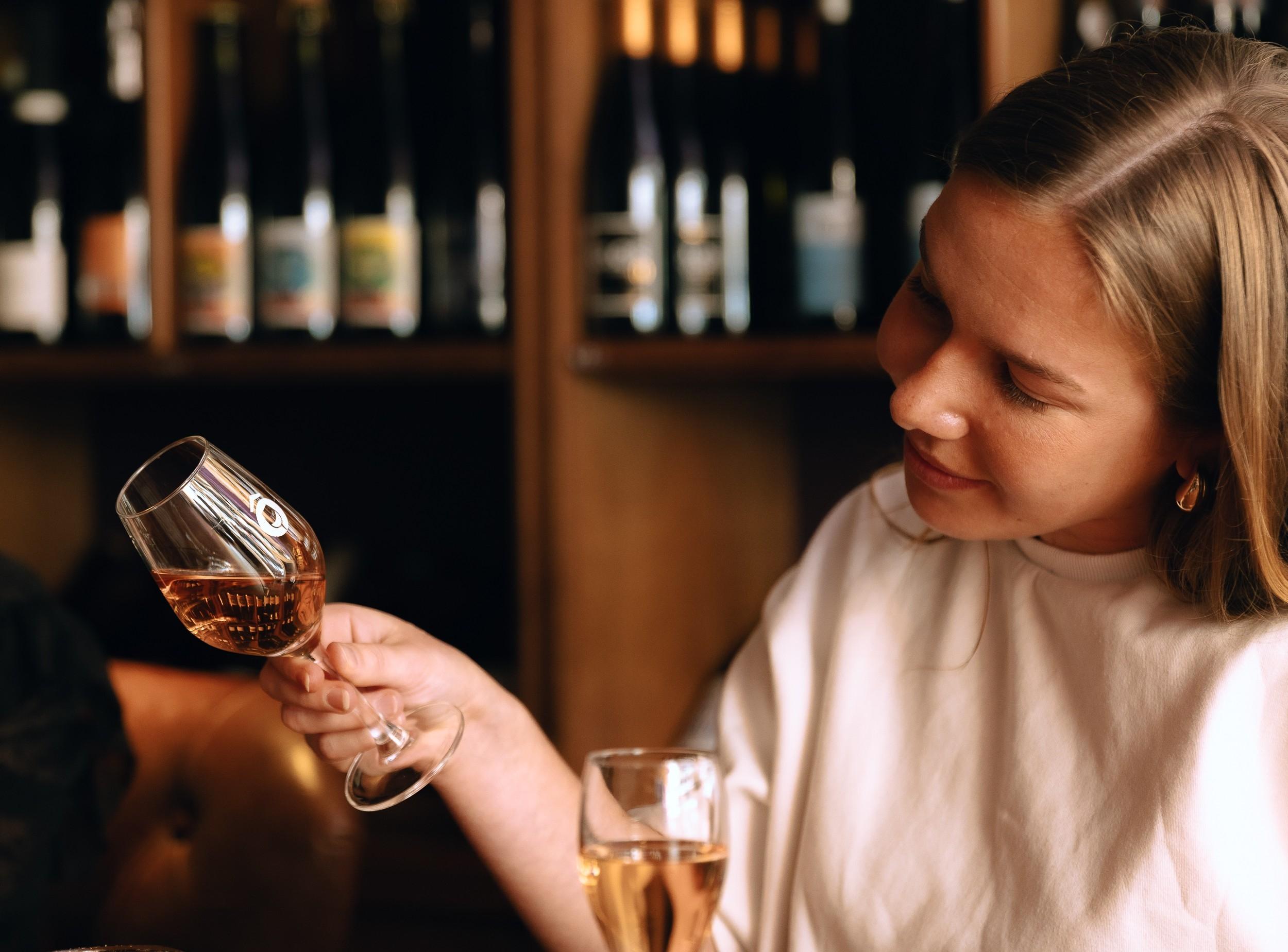 Découvrez les accords (ou désaccords) mets et vins avec Laury - Image n°3 - Wecandoo