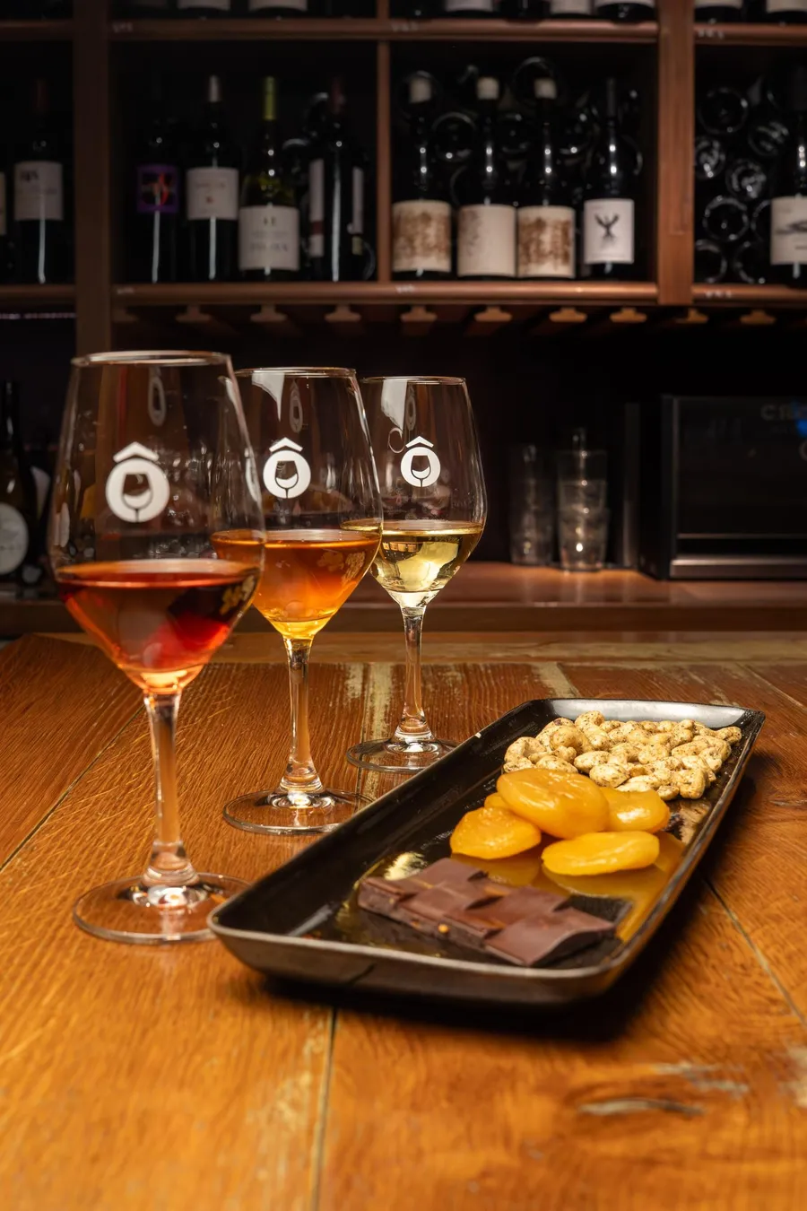 Explorez les accords & désaccords mets et vins avec Laury - Image n°1 - Wecandoo