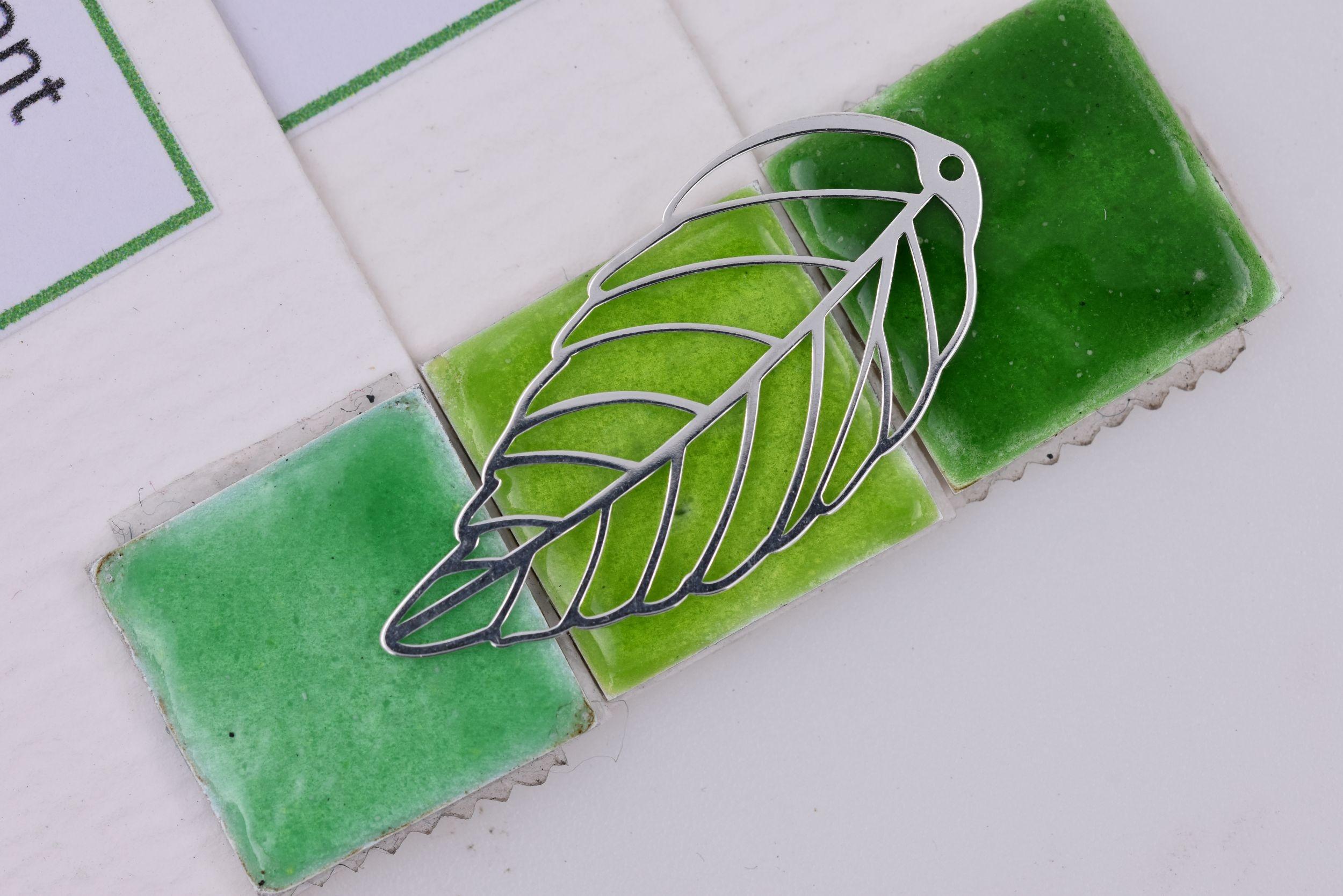 Créez votre bijou en émail sur argent avec Claudia - Image n°4 - Wecandoo