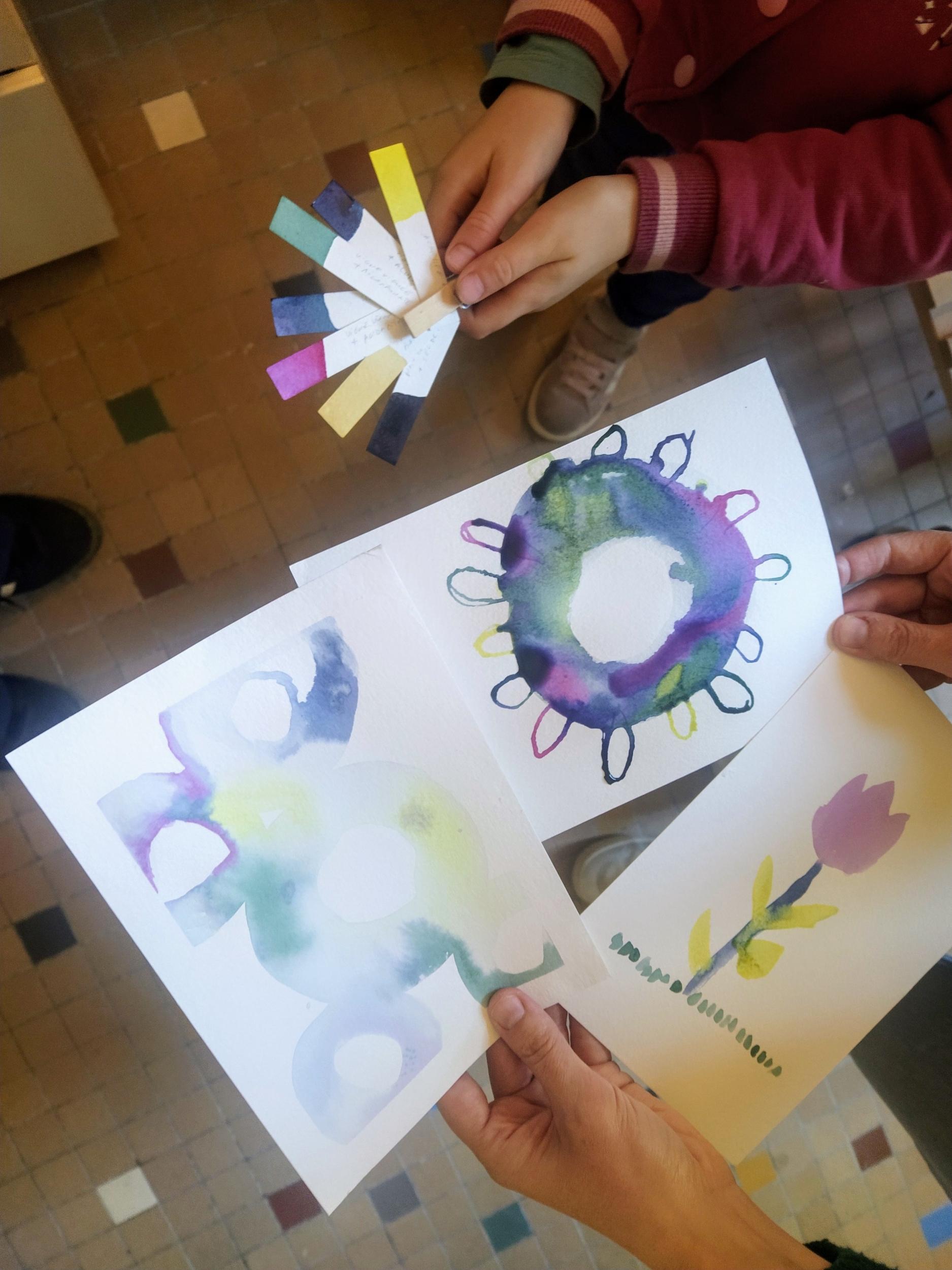 Fabriquez vos encres aquarelles végétales au fil des saisons en duo avec votre enfant accompagnés par Sandrine - Image n°7 - Wecandoo