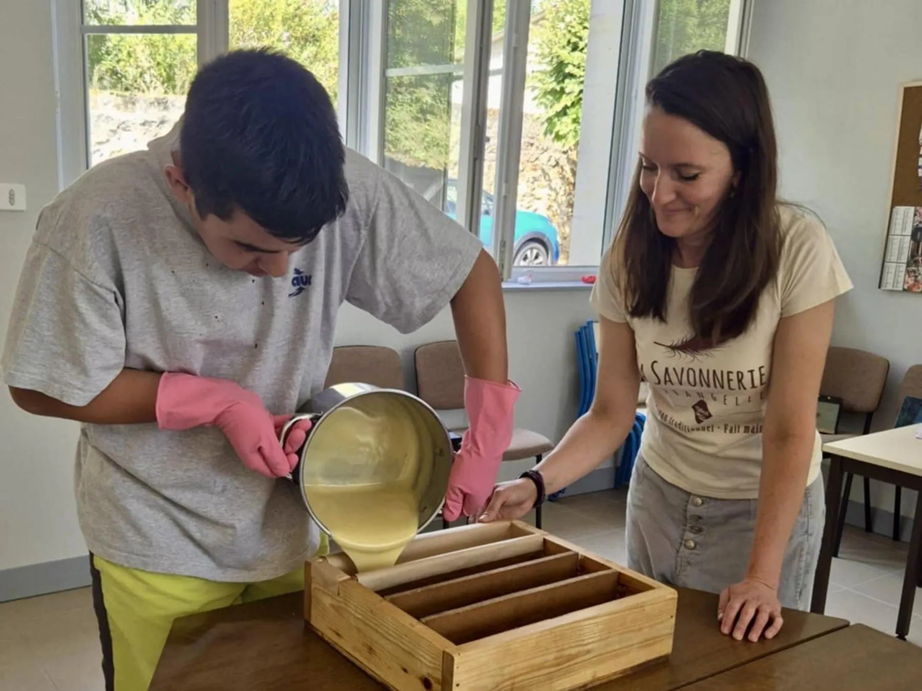 Créez votre savon bio artisanal avec Julie - Afbeelding nr. 2 - Wecandoo