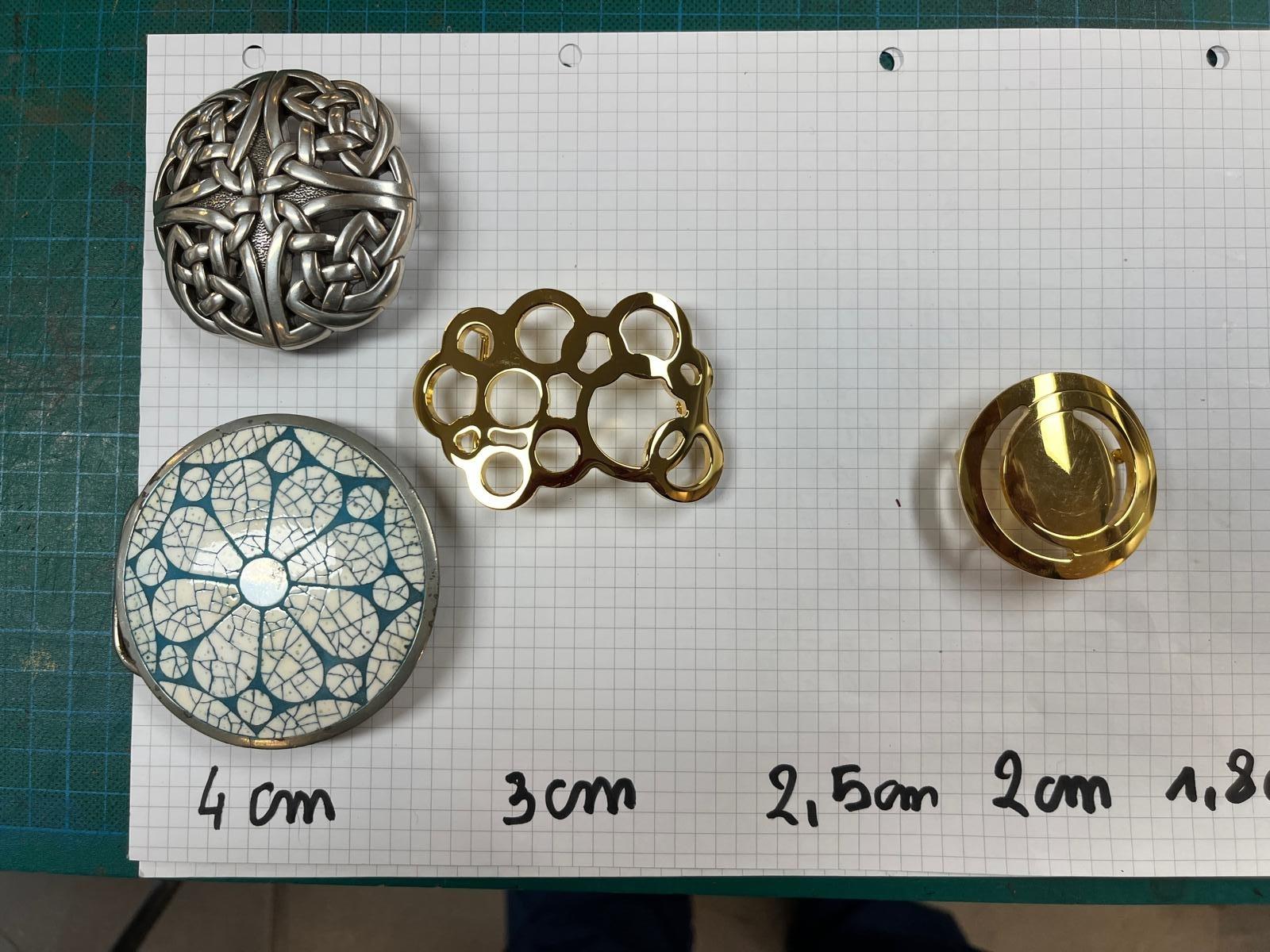 Créez votre ceinture en cuir pleine fleur au point sellier - Image n°11 - Wecandoo