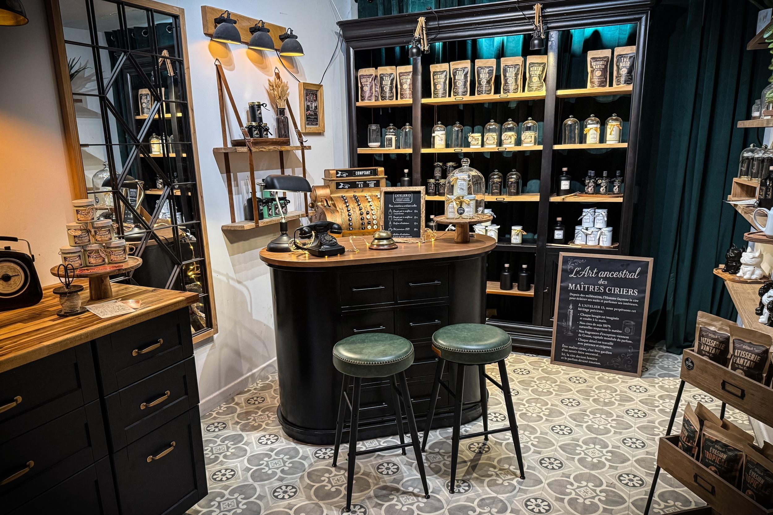 Coulez votre bougie personnalisée avec Mathieu - Image n°9 - Wecandoo