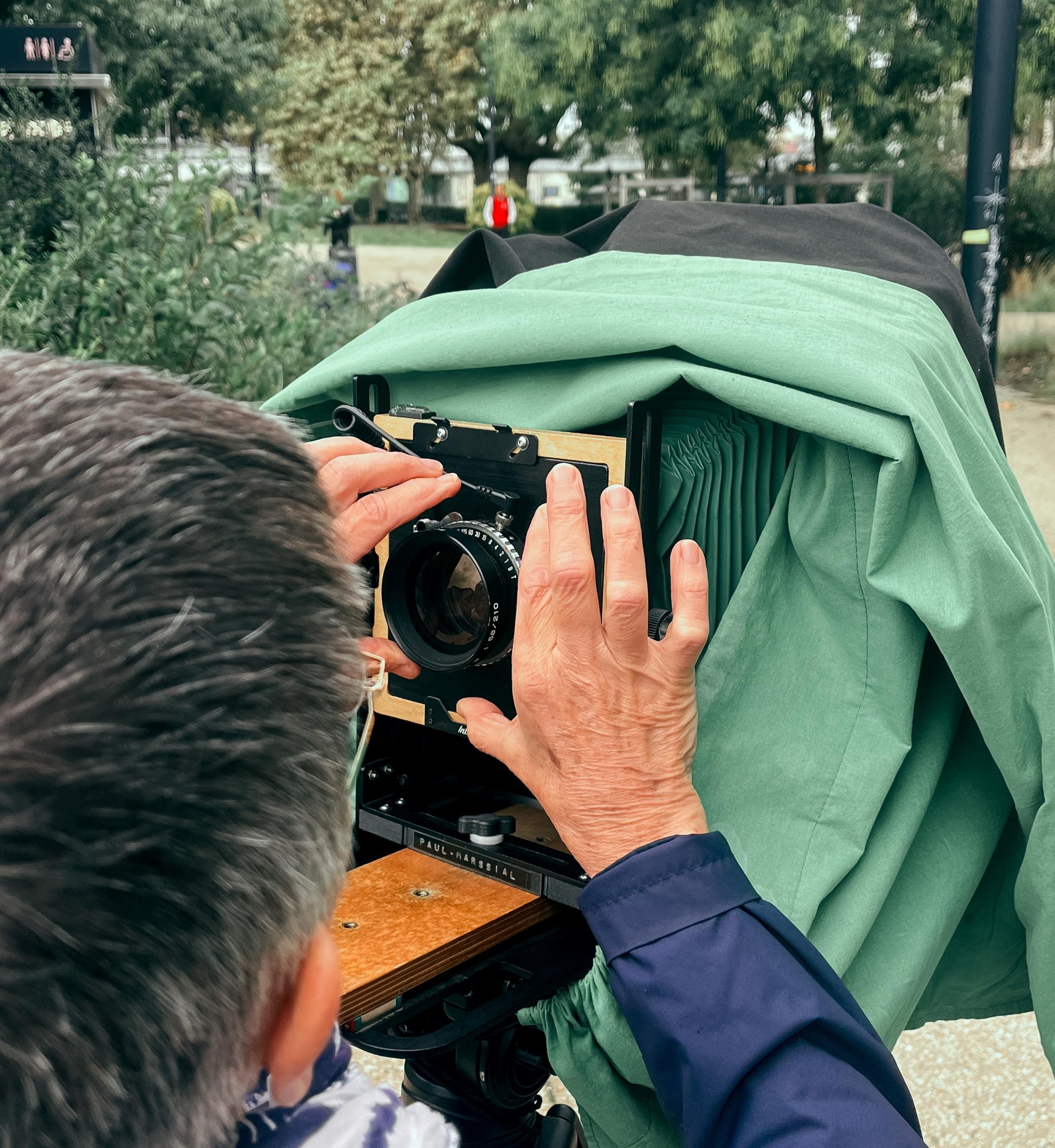 Initiez-vous à la photographie argentique grand format sur une journée avec Pierre - Image n°8 - Wecandoo