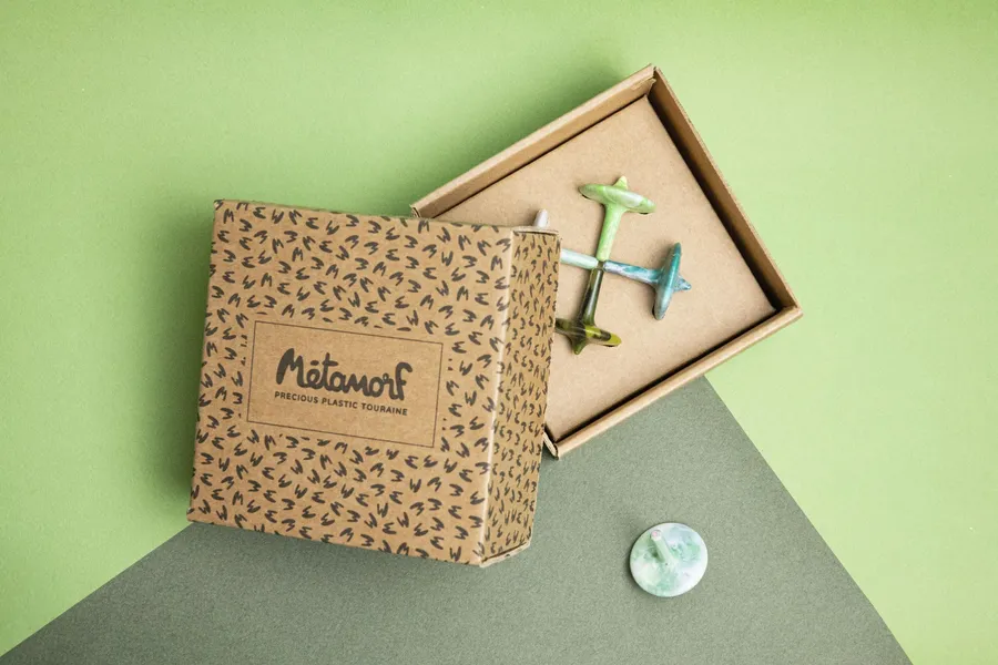 Fabriquez votre coffret de toupies recyclées en famille avec Christophe et Mariane - Image n°1 - Wecandoo