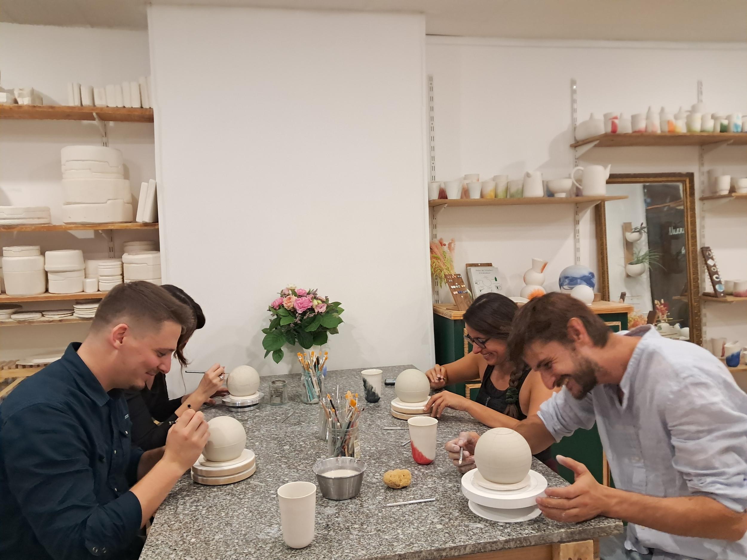 Gravez votre petit luminaire en porcelaine avec Gaële - Image n°4 - Wecandoo