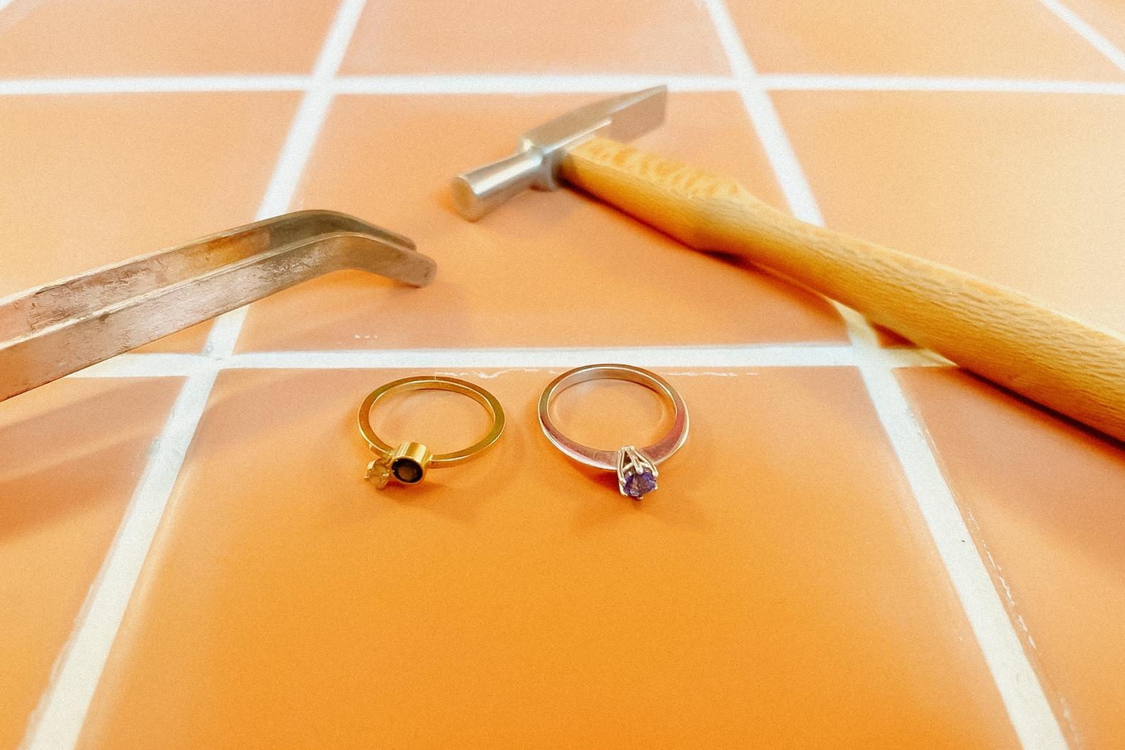 Réalisez votre bague en argent sertie d'une pierre naturelle avec Idil - Image n°8 - Wecandoo