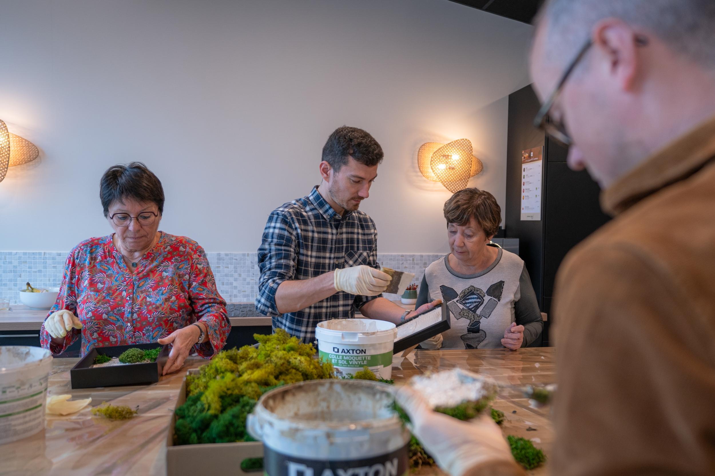 Réunissez votre équipe et créez votre panneau végétal avec Julien - Image n°7 - Wecandoo