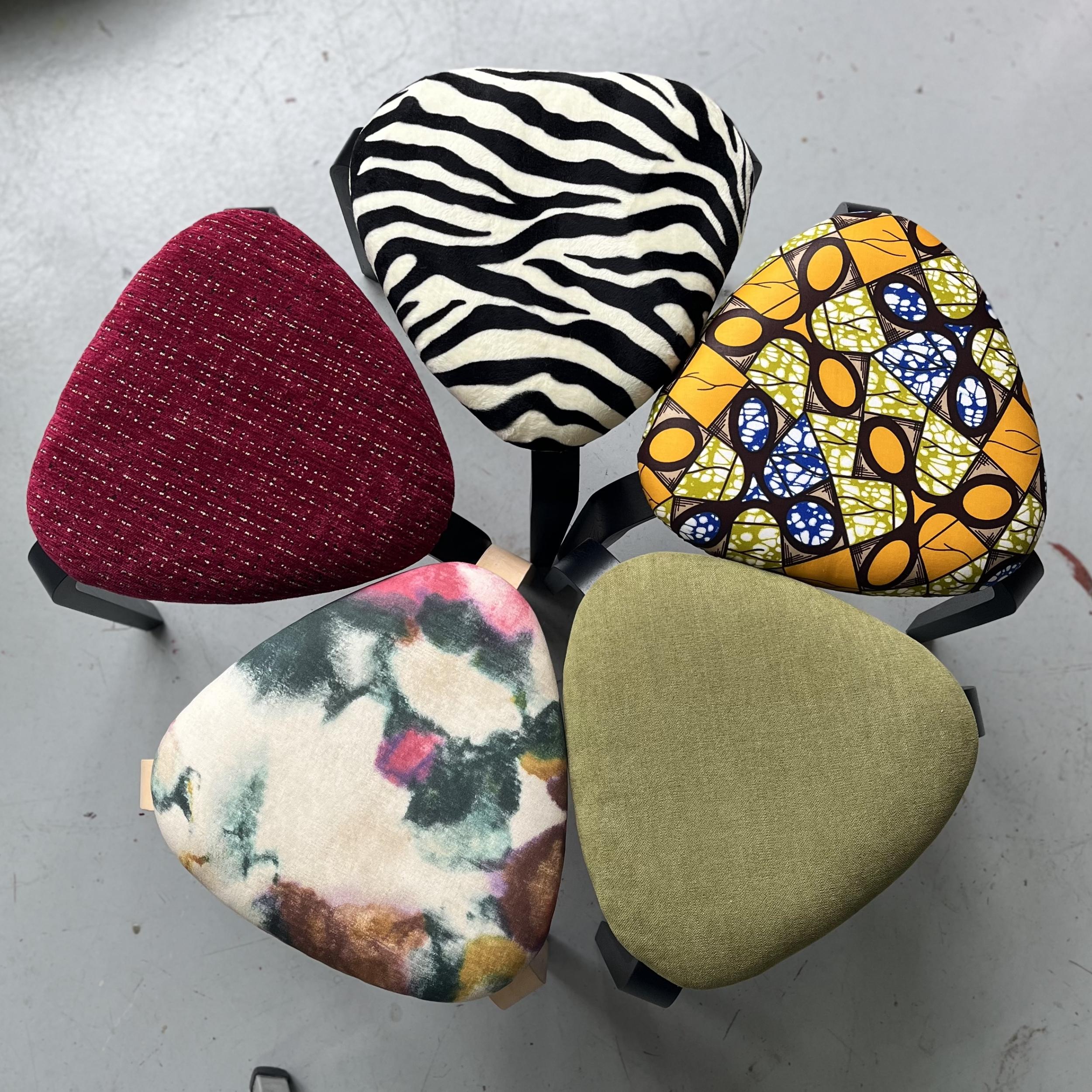 Tapissez votre tabouret unique - Afbeelding nr. 12 - Wecandoo