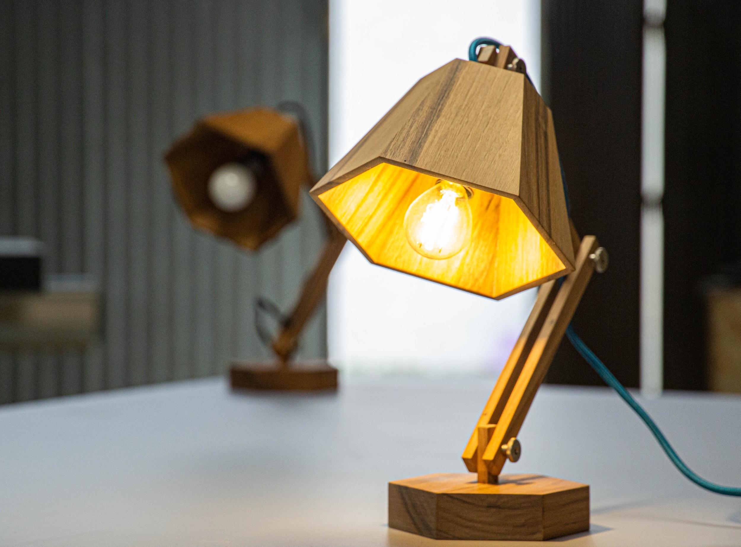 Réalisez votre lampe en bois