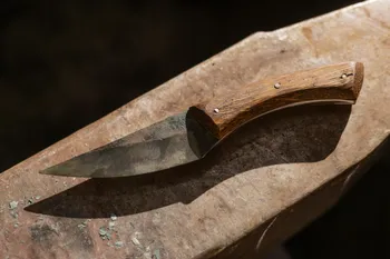 Fabriquez votre couteau droit - 2J