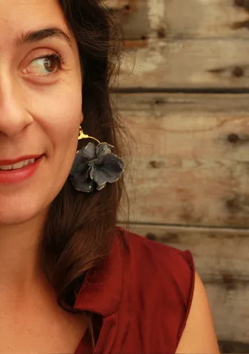 Créez vos boucles d'oreilles en fleurs à Marseille