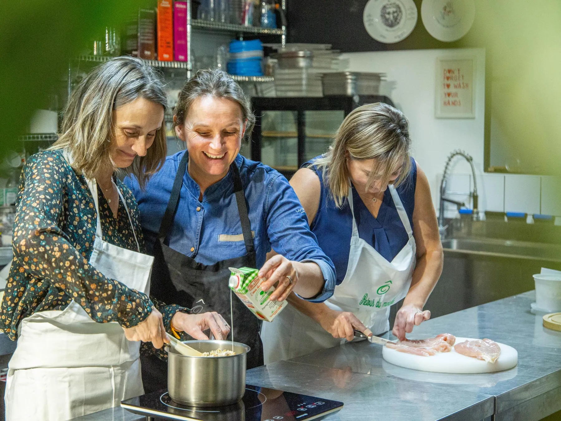 Cuisinez un menu complet local et de saison avec Fanny - Image n°3 - Wecandoo