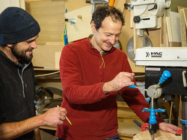 Réalisez votre tabouret traditionnel sur une journée avec Jordan - Afbeelding nr. 4 - Wecandoo