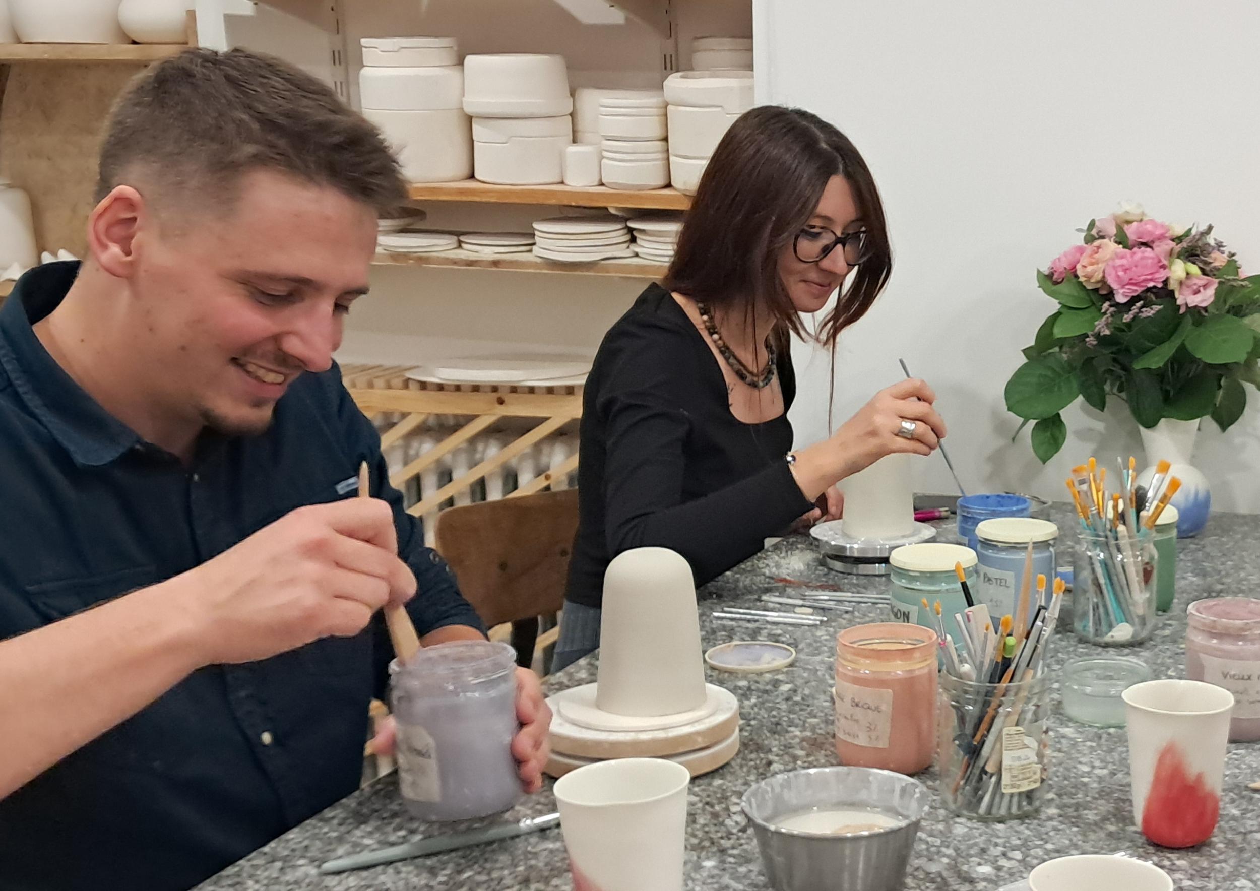 Initiez-vous au coulage traditionnel de la porcelaine avec Gaële - Image n°4 - Wecandoo