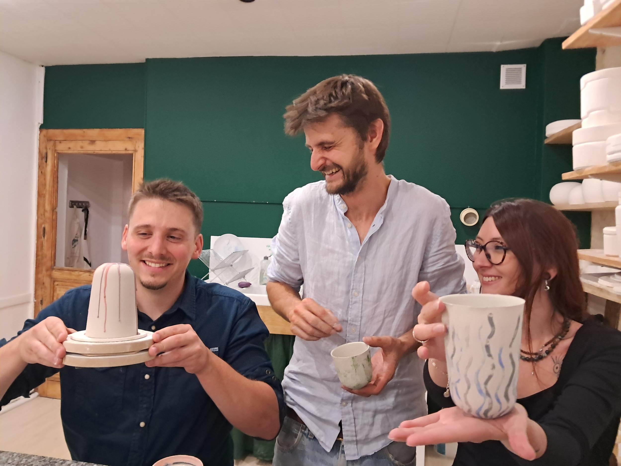 Initiez-vous au coulage traditionnel de la porcelaine avec Gaële - Image n°3 - Wecandoo