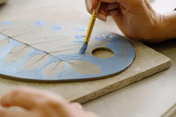 Personnalisez votre mug, bol ou soliflore en céramique avec Charlotte - Afbeelding nr. 4 - Wecandoo