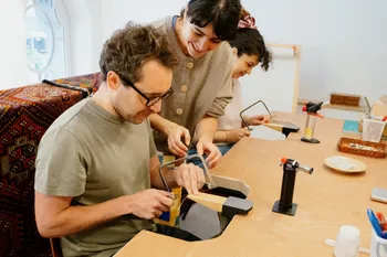 Façonnez votre bijou en argent à la cire perdue à Bruxelles