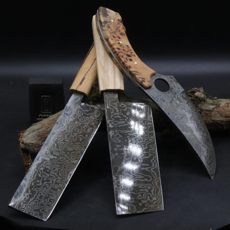 Forgez votre propre damas et votre couteau en damas