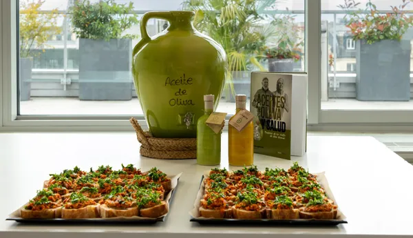 Réunissez votre équipe et participez à un défi Top Chef avec Daniel, Fémi et Paméla - Image n°2 - Wecandoo