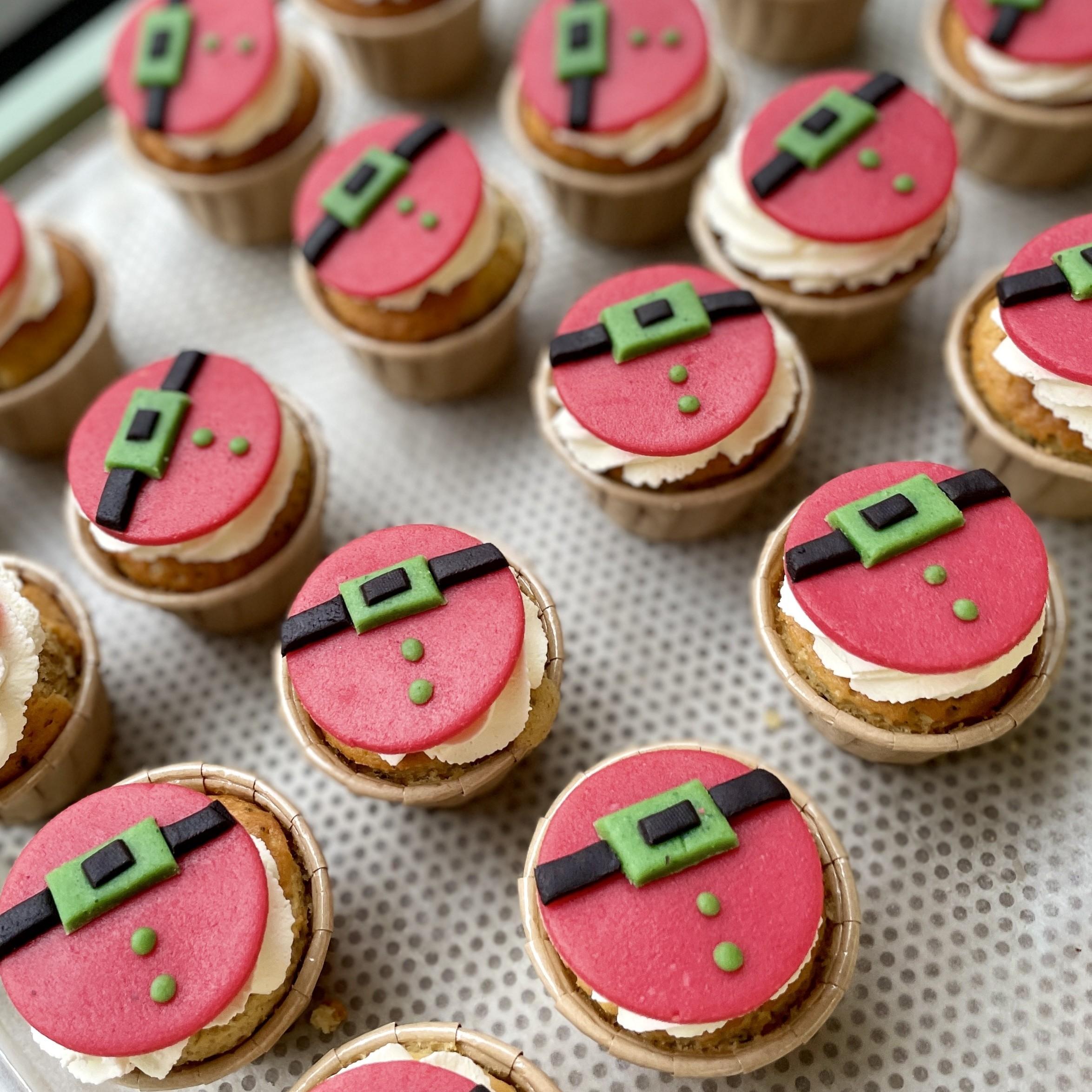 Réalisez vos macarons ou cupcakes en duo avec votre enfant, accompagnés par Santillane - Image n°6 - Wecandoo