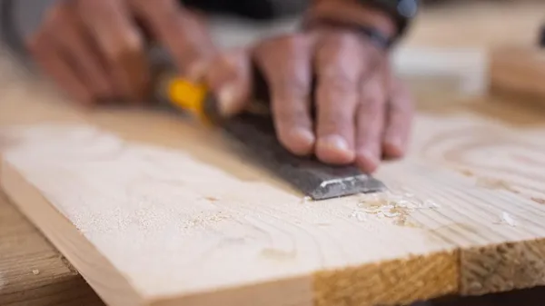 Fabriquez votre meuble en bois sur une journée
