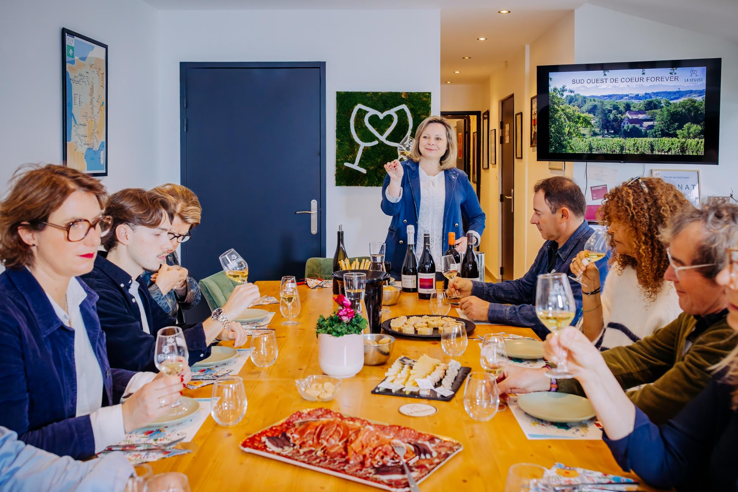 Découvrez l'univers des vins pétillants avec Isabelle - Image n°3 - Wecandoo